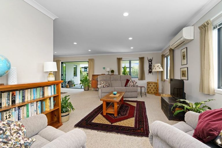 Photo of property in 4 Libby Crescent, Cambridge, 3434