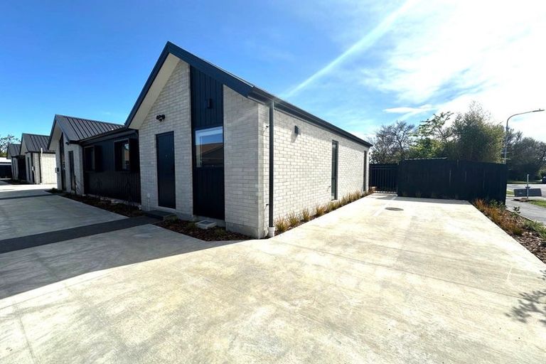 Photo of property in 1/66 Centennial Avenue, Riccarton, Christchurch, 8041