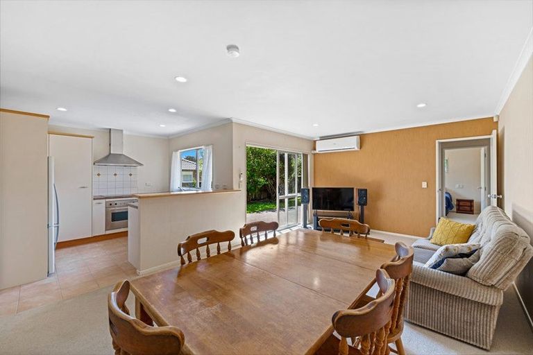 Photo of property in 12 Richfield Crescent, Westgate, Auckland, 0614