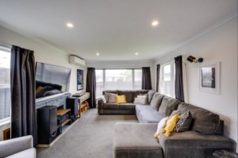 Photo of property in 60 Alexander Avenue, Onekawa, Napier, 4110