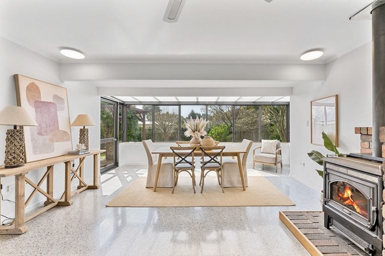 Photo of property in 7 Kaitake Place, Oakura, 4314