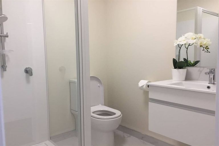 Photo of property in 2/11 Leith Place, Spreydon, Christchurch, 8024