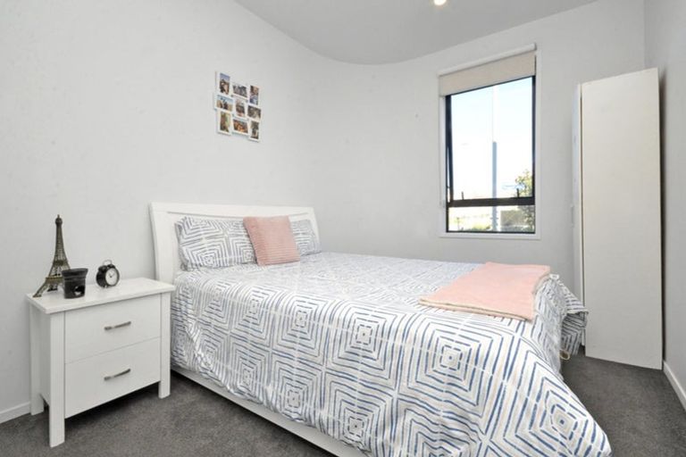 Photo of property in 1/81g Mapou Road, Hobsonville, Auckland, 0616