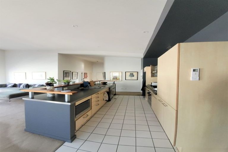 Photo of property in Galleria Apartments, 30/77 Tory Street, Te Aro, Wellington, 6011