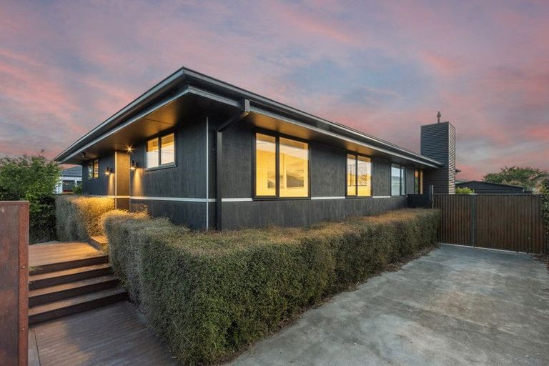 Photo of property in 59 Simeon Street, Spreydon, Christchurch, 8024