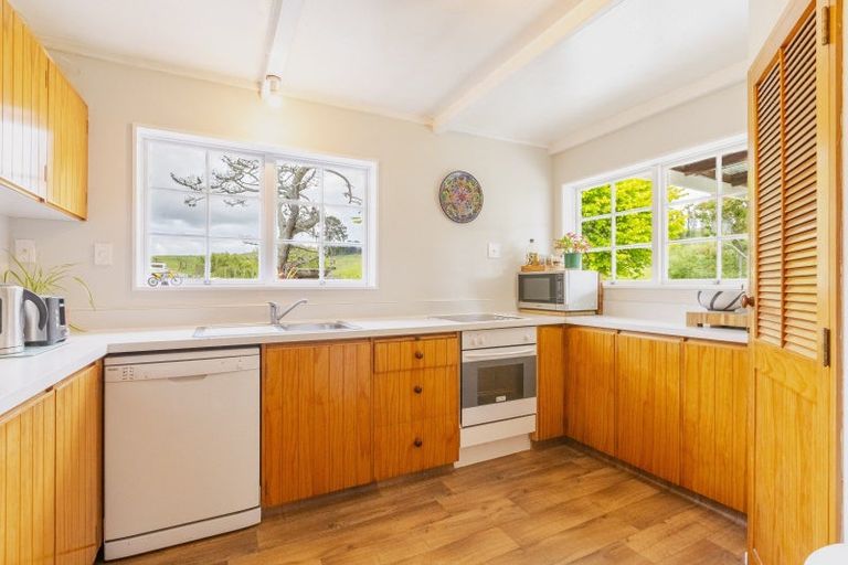 Photo of property in 1708 State Highway 2, Waipawa, 4275