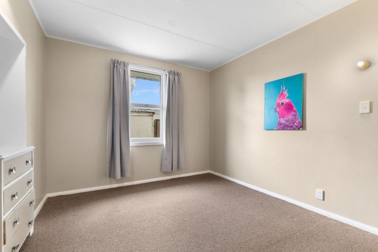 Photo of property in 86 Rua Avenue, Waitarere Beach, Levin, 5510