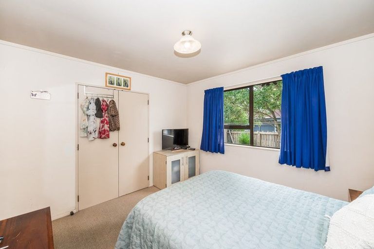 Photo of property in 18 Rosewood Place, Paraparaumu, 5032