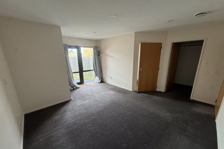 Photo of property in 17a Wittys Road, Avonhead, Christchurch, 8042