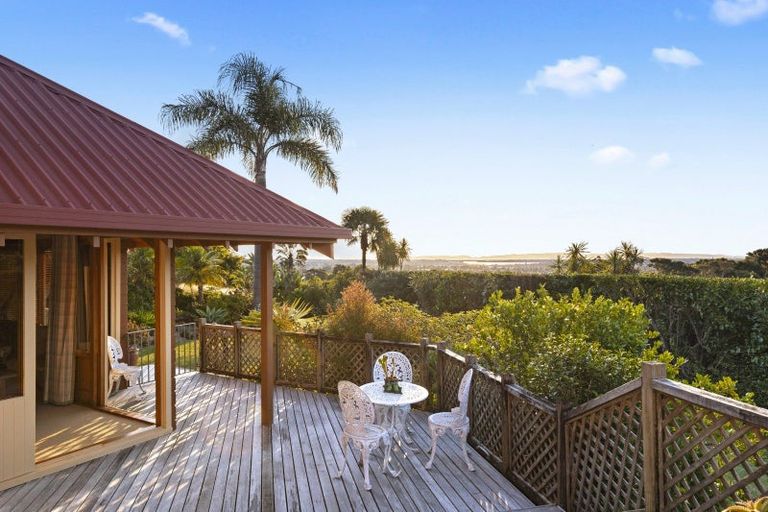 Photo of property in 218 Settlement Road, Papakura, 2110