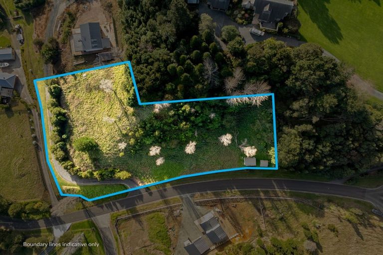 Photo of property in 11 Manuka Drive, Whangamata, 3691