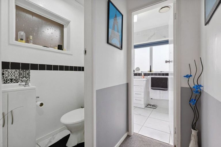 Photo of property in 45 Tomin Road, Glenview, Hamilton, 3206