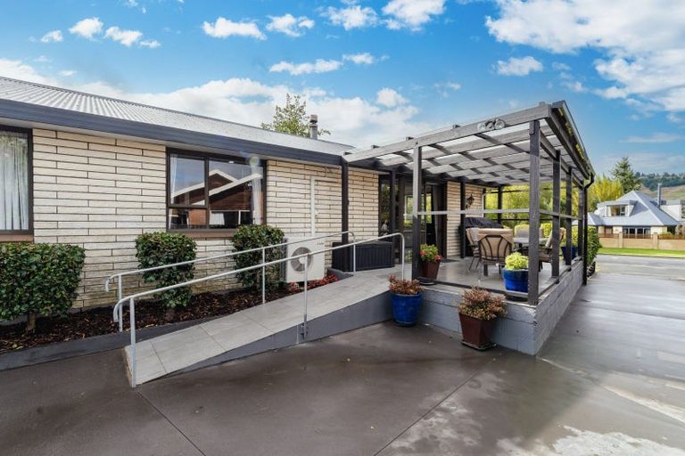 Photo of property in 101 Hagart-alexander Drive, Mosgiel, 9024