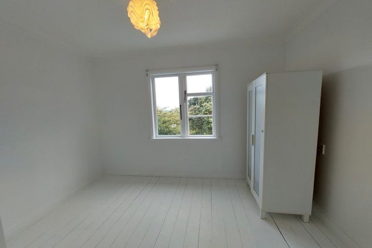 Photo of property in 100 Barnard Street, Wadestown, Wellington, 6012