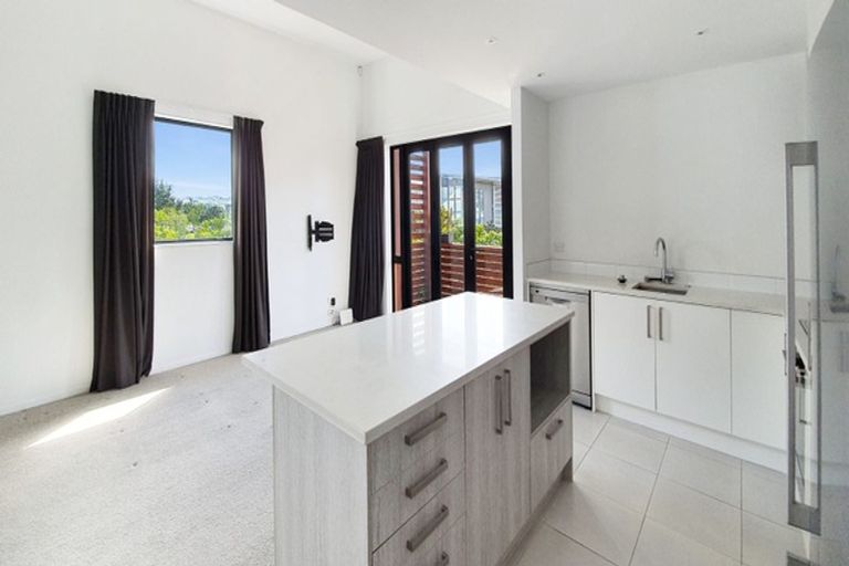 Photo of property in 4a Meteor Road, Hobsonville, Auckland, 0616