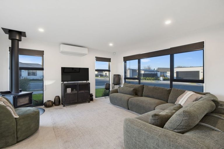 Photo of property in 19 Bastings Street, Kaiapoi, 7630