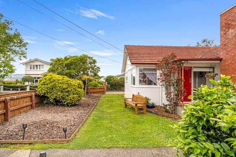 Photo of property in 31 Brassey Road, Saint Johns Hill, Whanganui, 4500