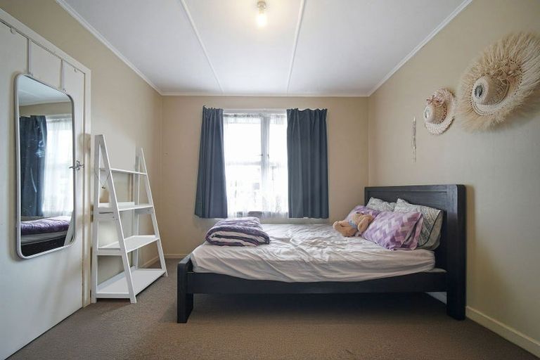 Photo of property in 17 Dagenham Street, Manurewa, Auckland, 2102