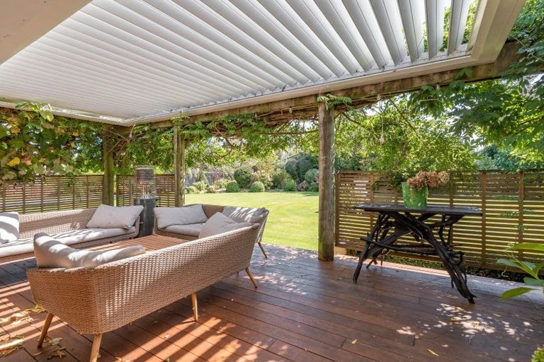 Photo of property in 39 Reading Street, Greytown, 5712