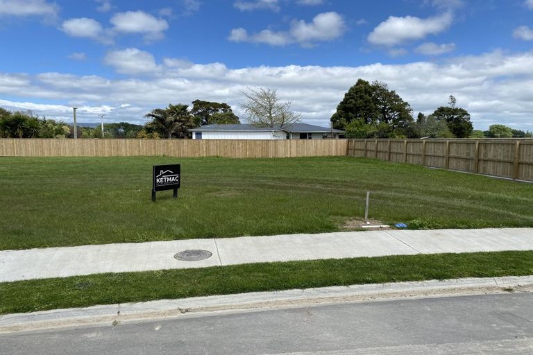 Photo of property in 10 Magnolia Lane, Kelvin Grove, Palmerston North, 4414