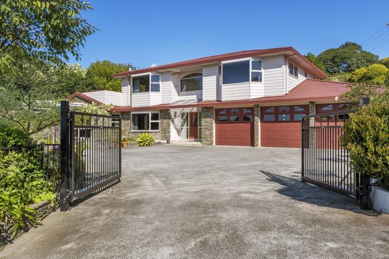 Photo of property in 331 Devon Street West, New Plymouth, 4310