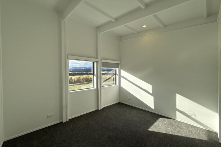 Photo of property in 29 Dingle Street, Lake Hawea, Wanaka, 9382