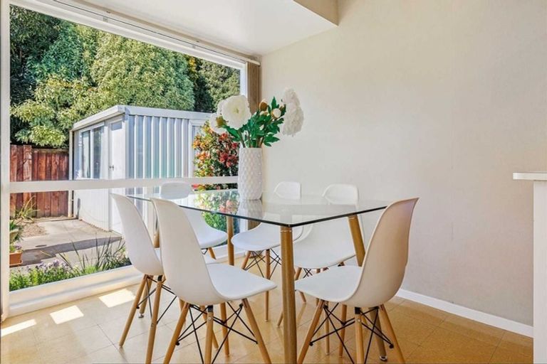 Photo of property in 208 Waimairi Road, Ilam, Christchurch, 8041