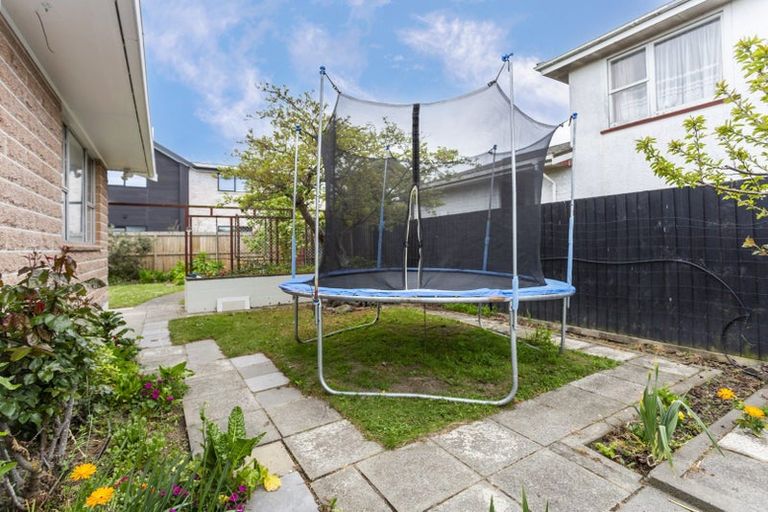 Photo of property in 8 Apollo Place, Papanui, Christchurch, 8052