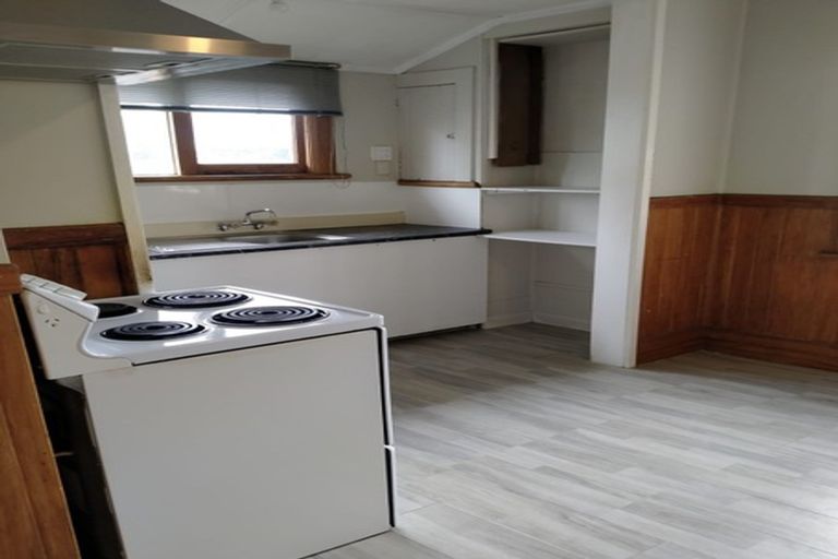 Photo of property in 68 Chelwood Street, Takaro, Palmerston North, 4412