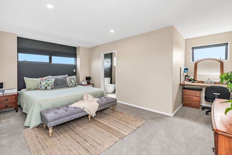 Photo of property in 16 Munro Lane, Rolleston, 7615