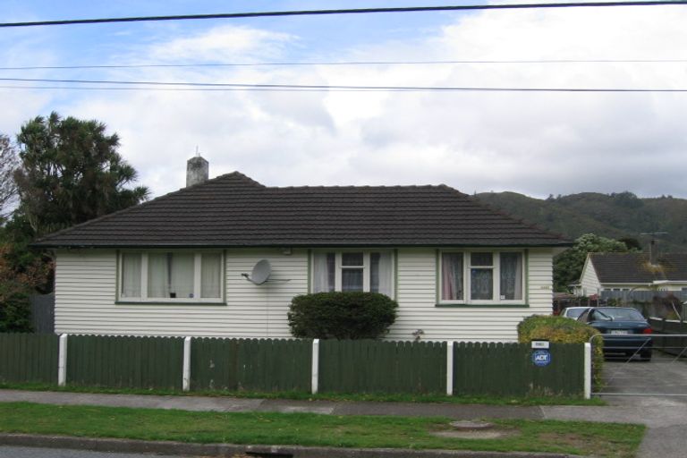 Photo of property in 1162 Taita Drive, Taita, Lower Hutt, 5011