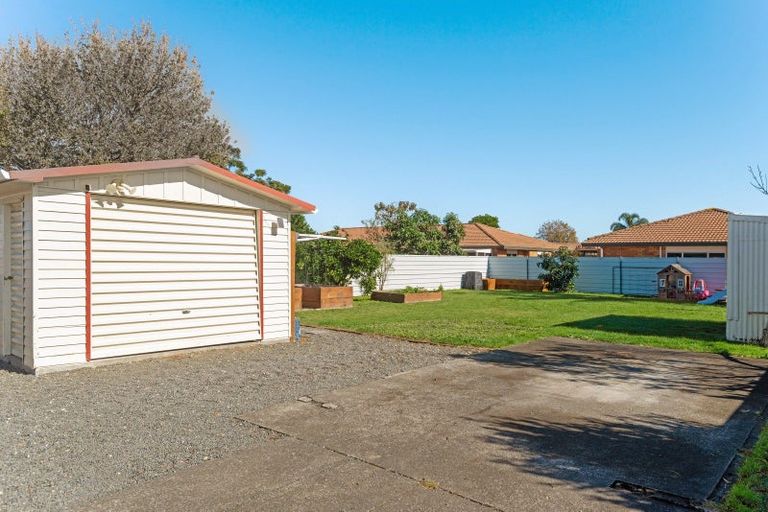 Photo of property in 33 Carnarvon Street, Gisborne, 4010