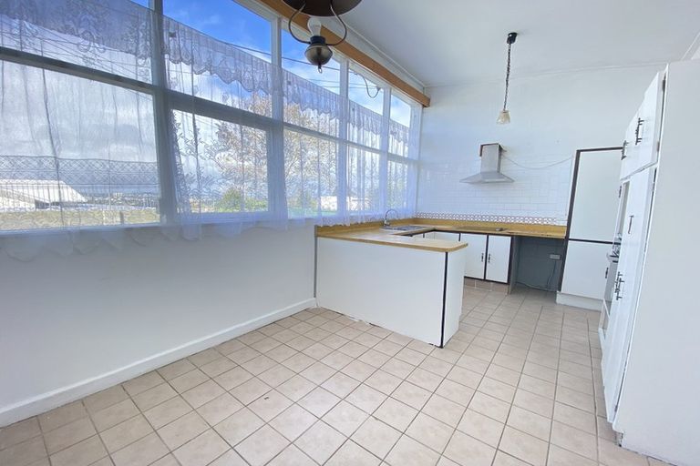 Photo of property in 40c/1 West Coast Road, Glen Eden, Auckland, 0602