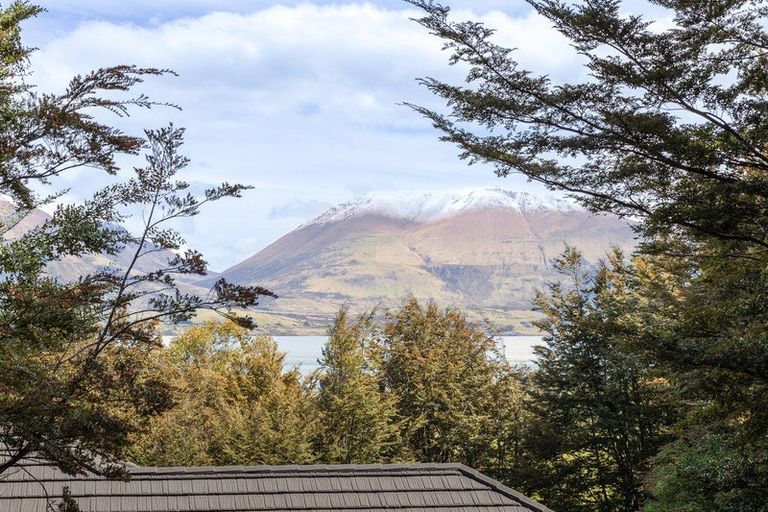Photo of property in 7 Tall Tree Lane, Mount Creighton, Queenstown, 9371