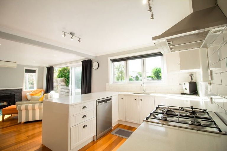 Photo of property in 51 Lincoln Street, Ashhurst, 4810