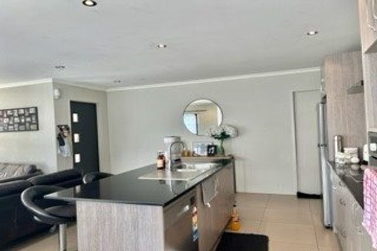 Photo of property in 108 Tapu Road, Huapai, Kumeu, 0810
