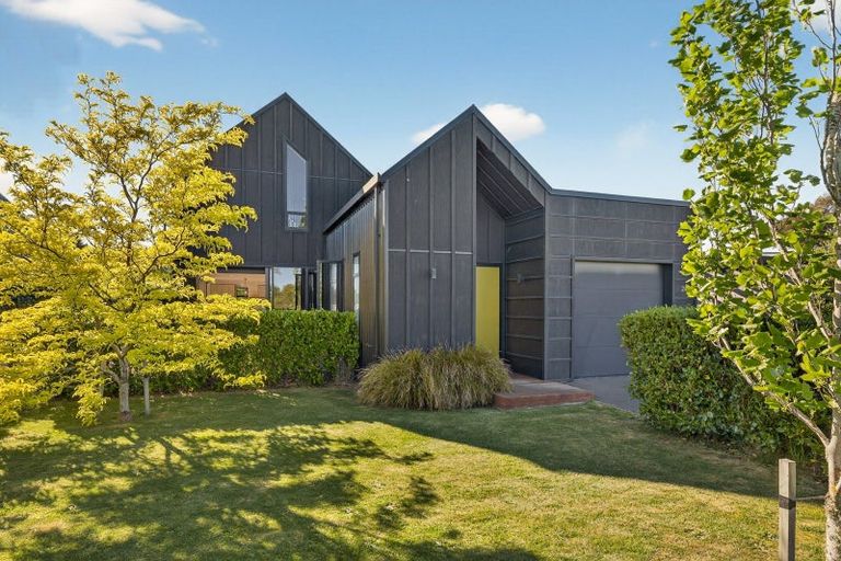 Photo of property in 26 Park Terrace, Waikuku Beach, 7473
