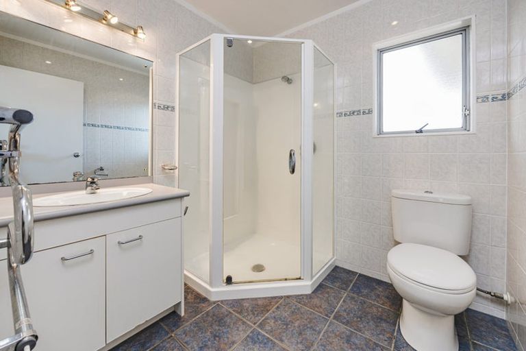 Photo of property in 1/27 Leicester Parade, Somerville, Auckland, 2014