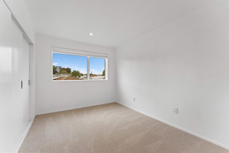 Photo of property in 11 Avon Place, Springvale, Whanganui, 4501