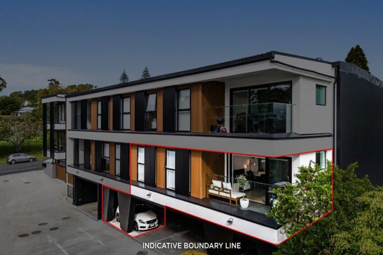 Photo of property in 64d Coronation Road, Mangere Bridge, Auckland, 2022