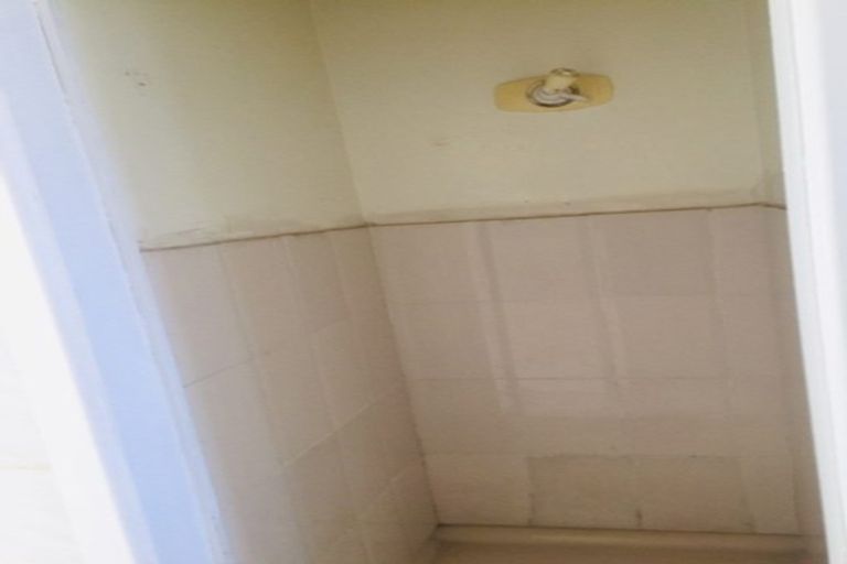 Photo of property in 1/11 Station Road, Takanini, 2112