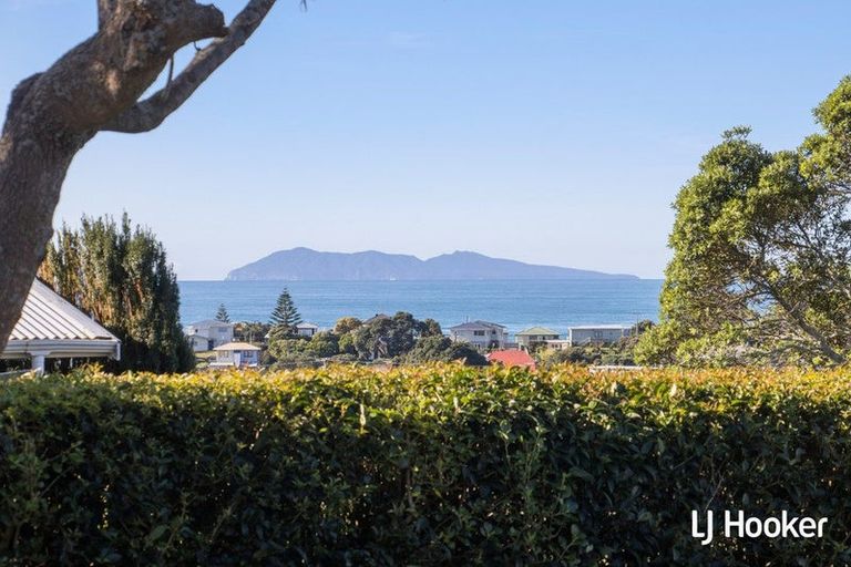 Photo of property in 21 The Crescent, Waihi Beach, 3611
