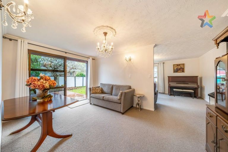 Photo of property in 2 Mcenroe Grove, Naenae, Lower Hutt, 5011