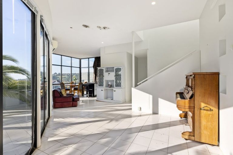 Photo of property in 72 Glenstrae Road, Redcliffs, Christchurch, 8081