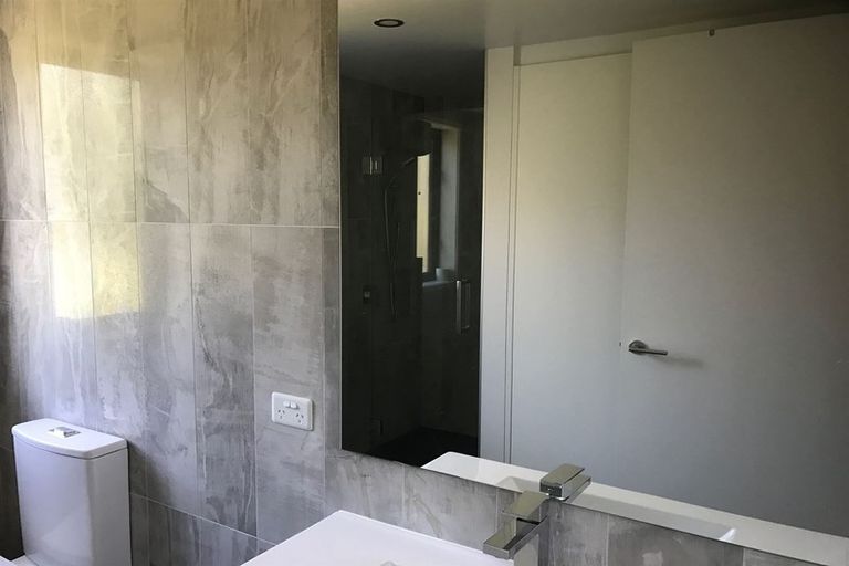 Photo of property in 4/275 Kilmore Street, Christchurch Central, Christchurch, 8011