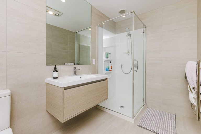 Photo of property in 65 Exmoor Road, Karaka, Papakura, 2113