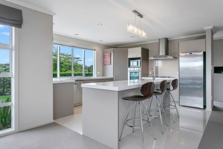 Photo of property in 31 Norfolk Drive, Cambridge, 3434