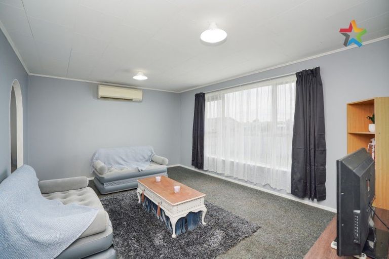 Photo of property in 54 Dunbeath Crescent, Kew, Invercargill, 9812