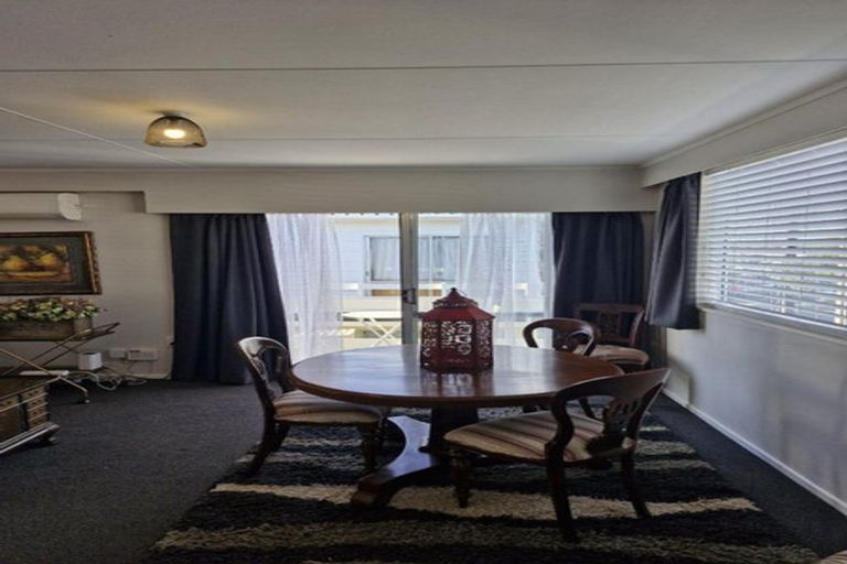 Photo of property in 5/56 Tukapa Street, Westown, New Plymouth, 4310