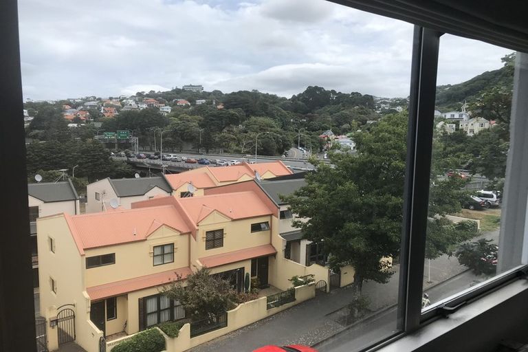 Photo of property in Capital Hill Apartments, 31/54u Hill Street, Thorndon, Wellington, 6011